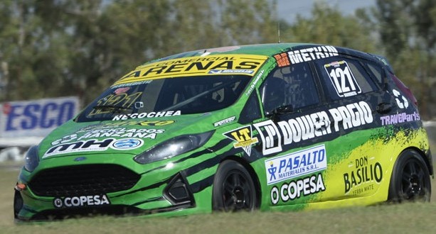 De Rojo A Verde :: Franco De Benedictis debutó con una pole en la Clase  Tres, en La Plata