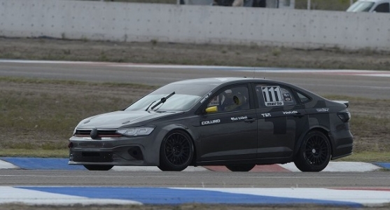 Javier Merlo se quedó con la pole position de la Clase 3, en Mendoza
