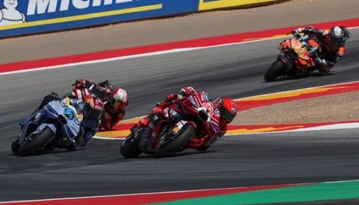Marc Márquez pone las cosas en su sitio en el Sprint el GP de Aragón